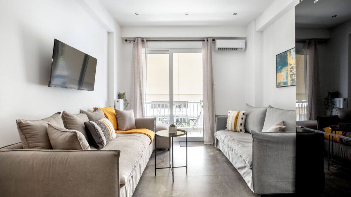 Pangrati Apartment | Glimmer 2-Bedroom Apartment in Athens