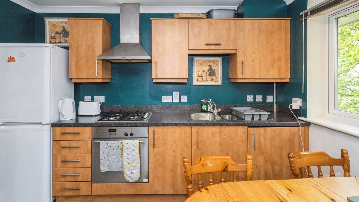 Hatfield Apartment | Global Boutique Relocation Hatfield Apartment Near Station Free Parking