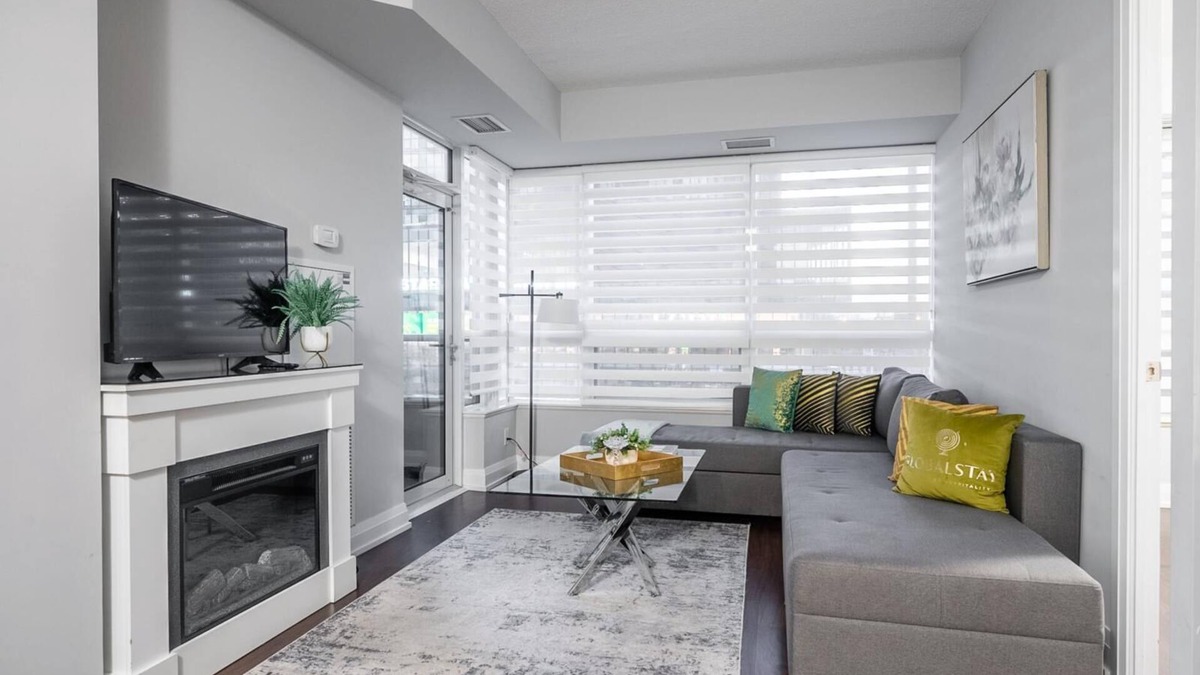 Willowdale Condo | GLOBALSTAY. Luxury 2Bd 2BR Metro Sheppard. Free parking