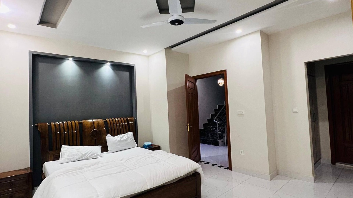 Fatehjang House | Glorious Guest House (Three Bedroom Unit)