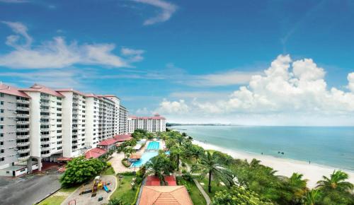 Taman Tun Sambanthan Apartment | Glory Beach Resort PD with Sunrise nice View
