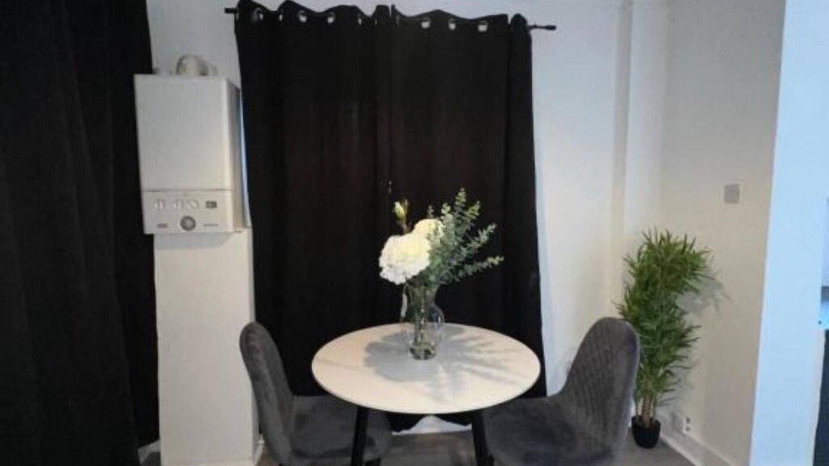 Chatham Apartment | Gms luxury house-free parking