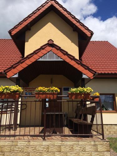 Brusy House | Gościniec w ogrodzie