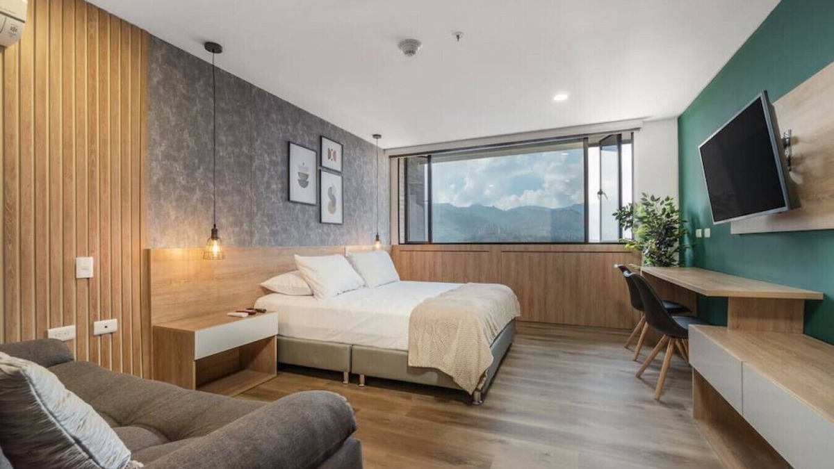 La Aguacatala Apartment | Go Living 1319 · Modern Loft near Milla de Oro w/AC by HOUSY HOST