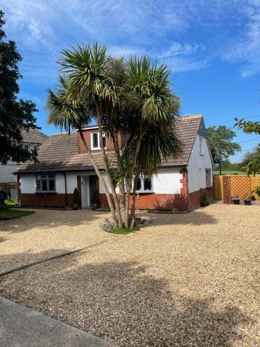 Apse Heath Bed & Breakfast | Godden Green B & B Guesthouse