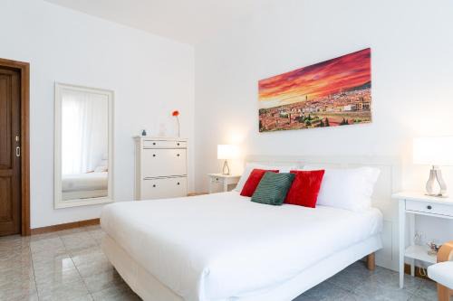 Novoli - San Donato Apartment | Godi Fiorenza Suite - Duomo a 15 Minuti e Aeroporto a 4 Minuti con Tramvia T2