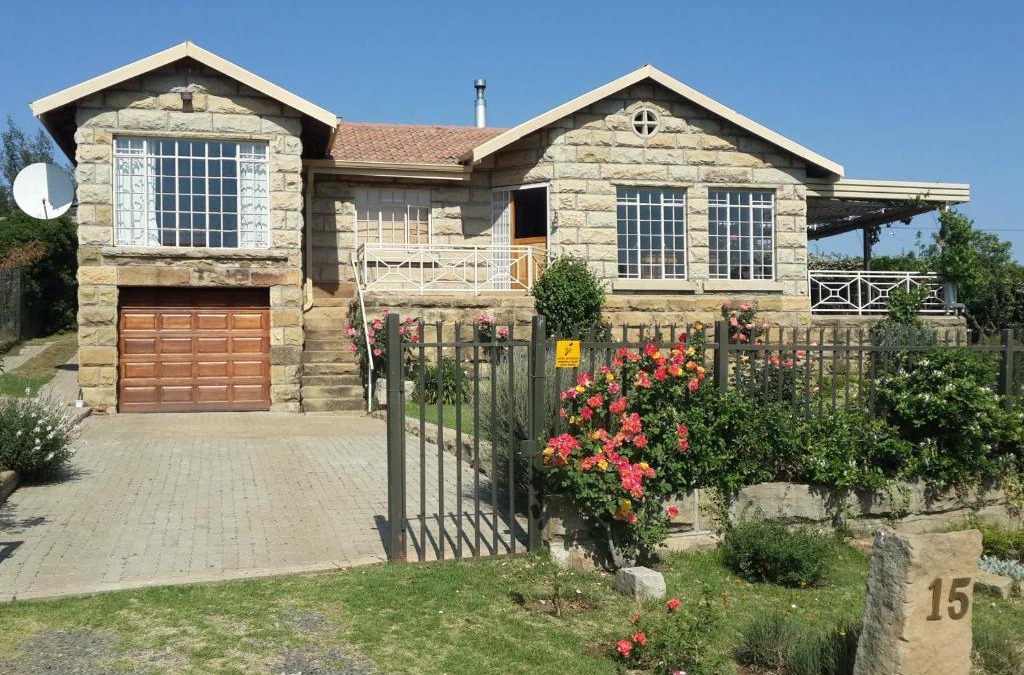 Fouriesburg House | Goedgeleë Self Catering