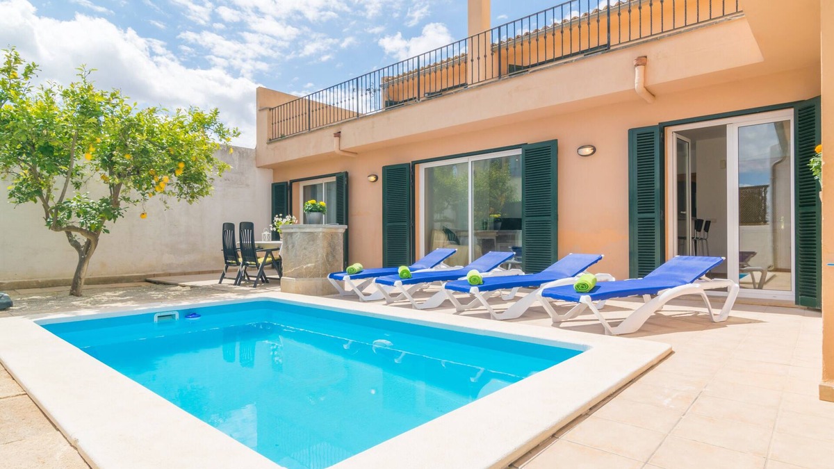 Lloseta Villa | GOIXA - Villa with private pool in Lloseta. Free WiFi