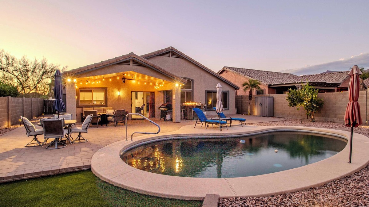 Gold Canyon House | Gold Canyon Superstition Foothills Retreat w/Pool