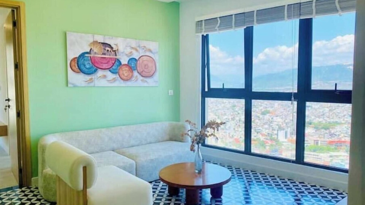 Tran Phu Beach Apartment | GOLD COAST 8 Bedrooms View