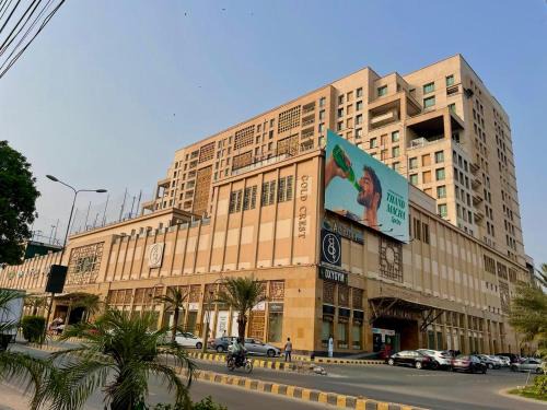 Lahore Hotel | Gold Crest Luxury Hotel Apartments-City View DHA Lahore