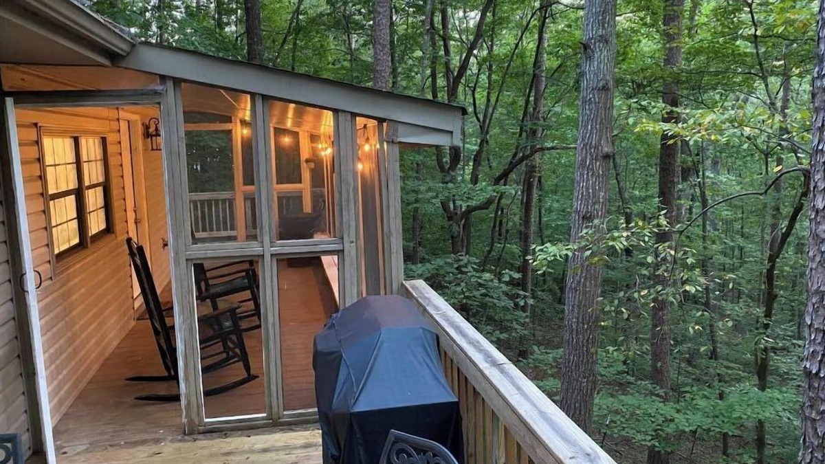Dahlonega House | Gold Dust Delight - Cozy Cottage In The Woods