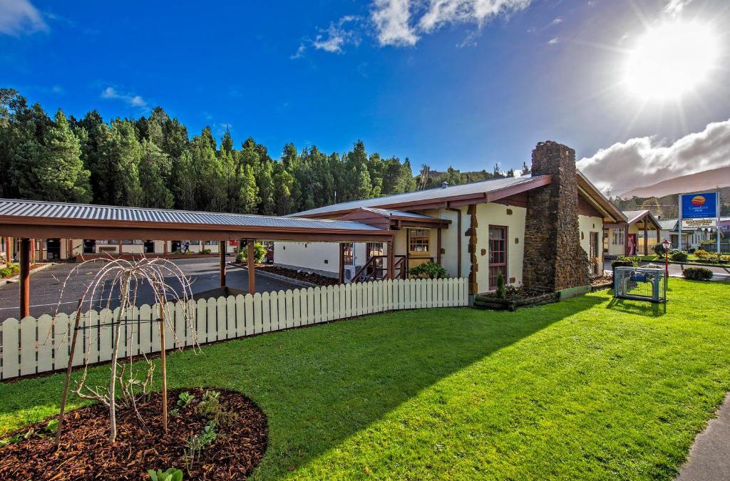 Queenstown Hotel | Gold Rush Inn