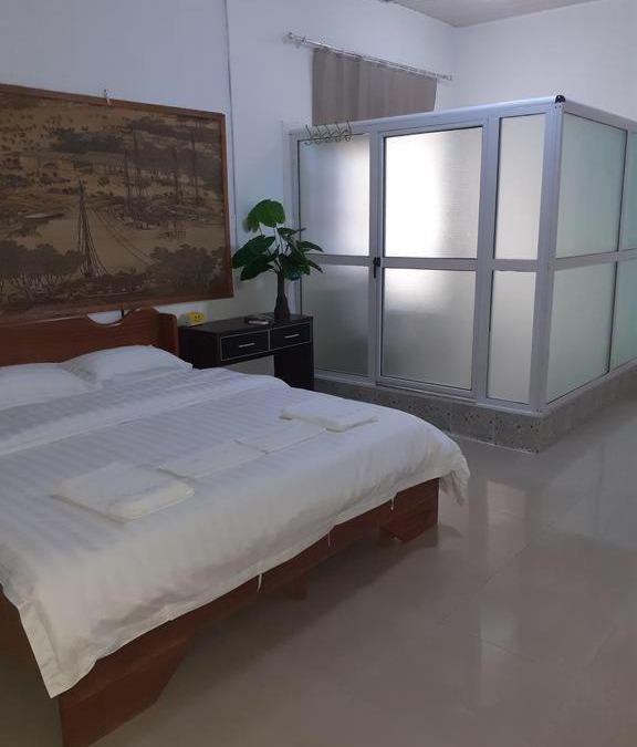 Teshie Hotel | Gold7 Hotel