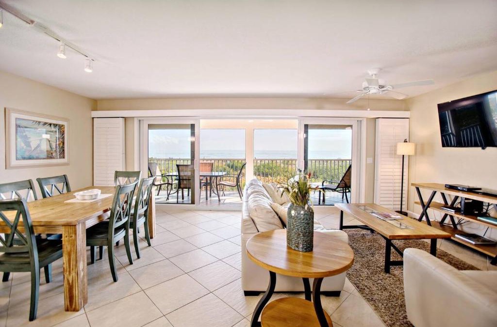 Sanibel Villa | Golden Beach 2