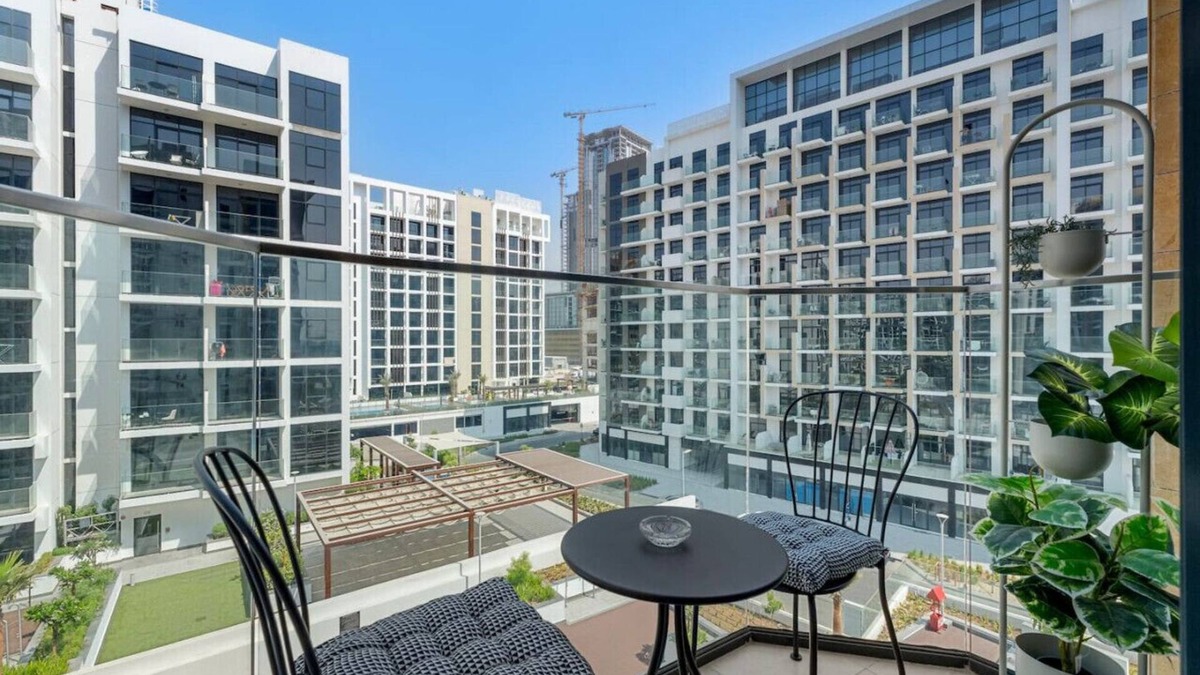 Nad Al Sheba Apartment | Golden Dunes Studio in Dubai