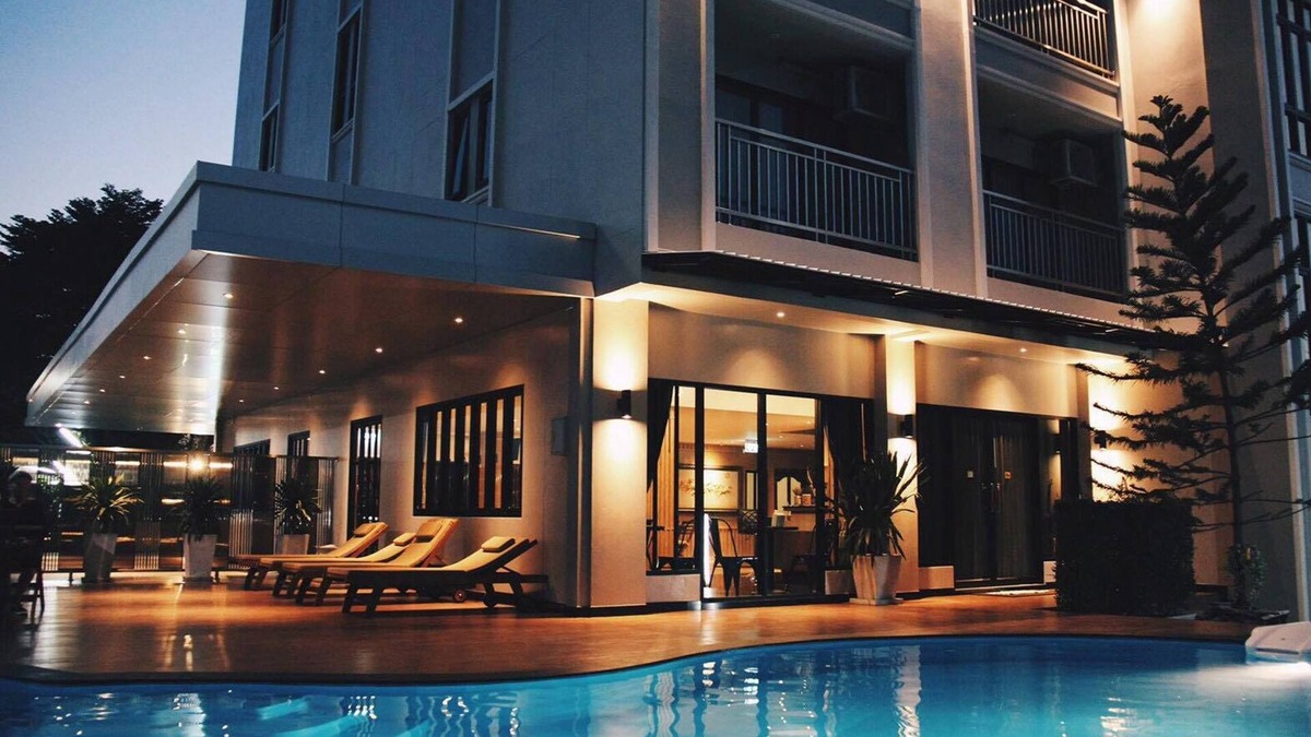 Lat Krabang Hotel | Golden Foyer Suvarnabhumi Airport Hotel