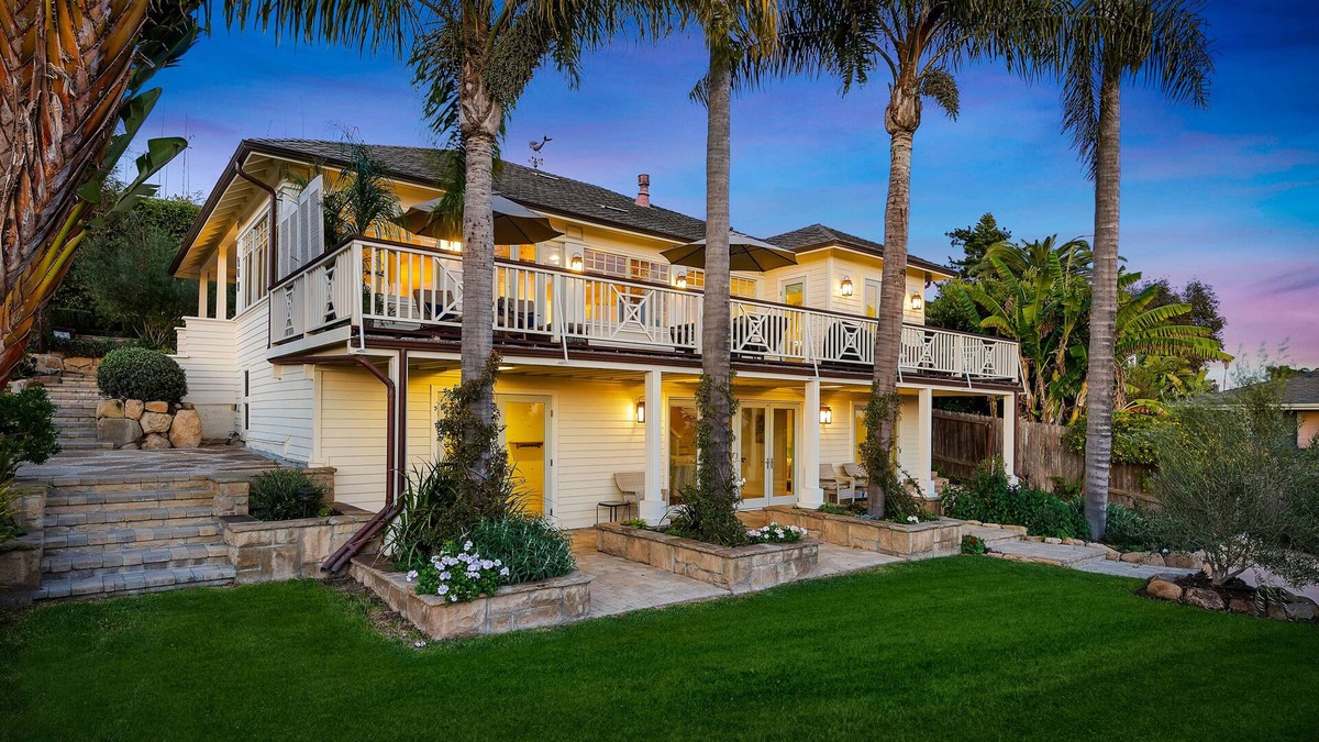 Summerland House | Golden Hour - Brilliant Ocean Views at this Charming Summerland Farmhouse