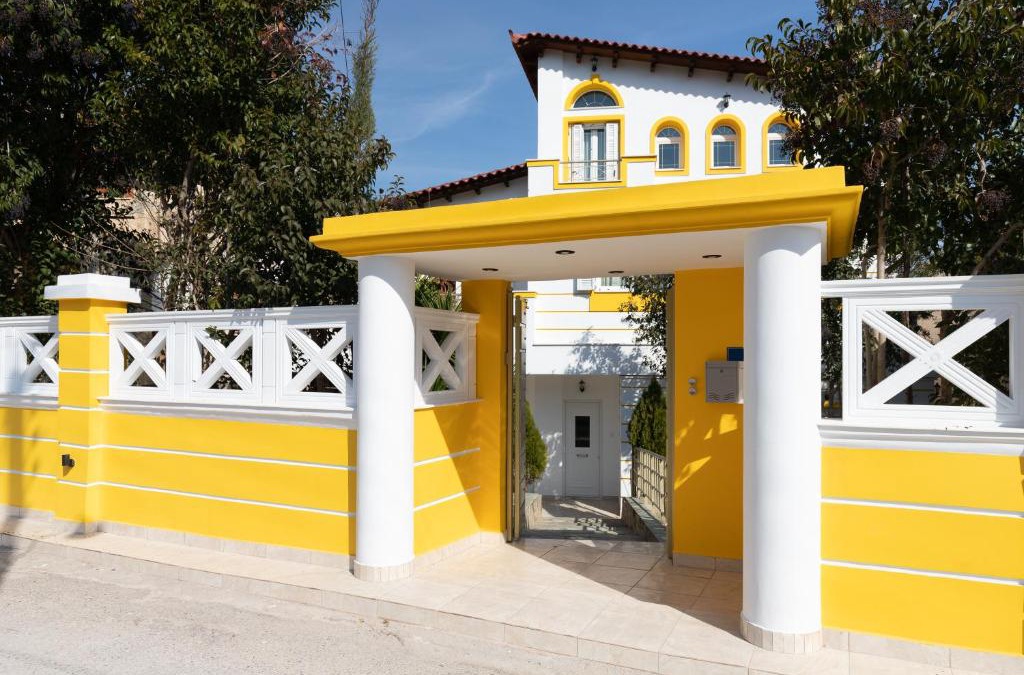 Salamis Villa | Golden Seaside House number 1