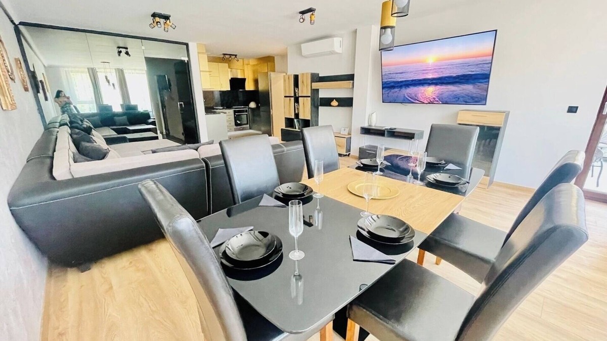 Varna Apartment | Golden Suite - 2bd apartment/free parking