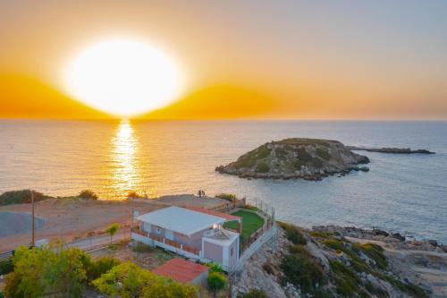 Stegna Apartment | Golden sunrise stegna