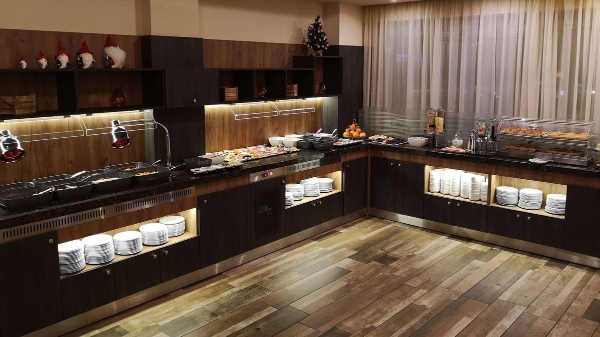 Odesos Hotel | Golden Tulip Varna