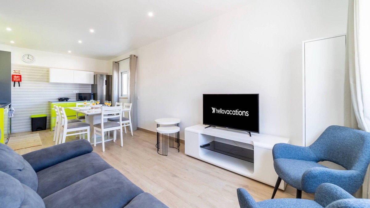 Albufeira Villa | Golden View Villa by HelloVacations