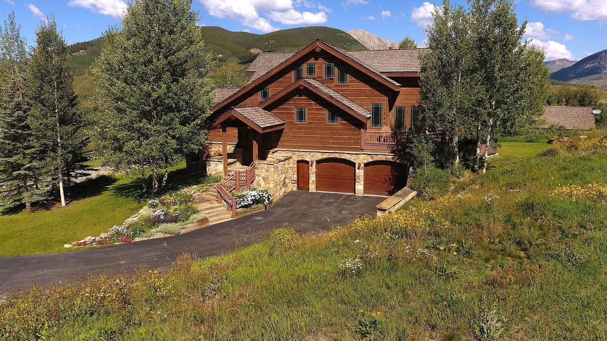 Mount Crested Butte House | Goldlink Lodge/Ski-in Ski-out Luxury Home W/Incredible Views/Hot Tub/Fireplace!