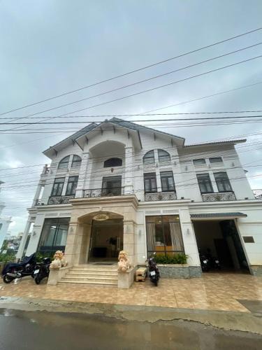 Mang Yang Hotel | GoldView Coffe Breakfast & Hotel