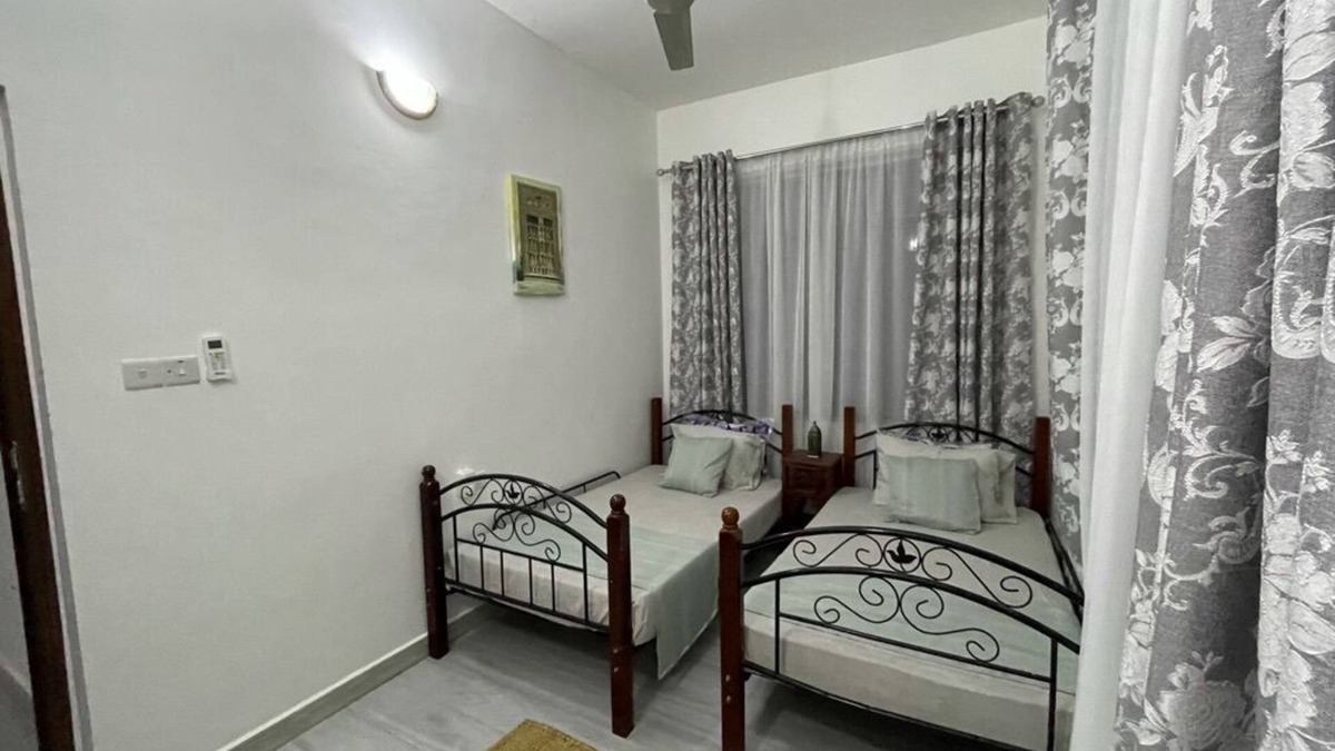 Stone Town Apartment | Golf Apartment 1