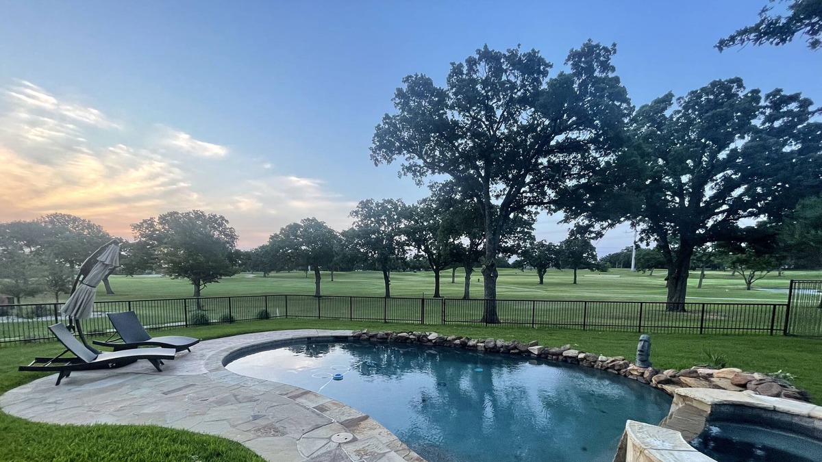 Corinth House | Golf Course House w/ pool & hot tub