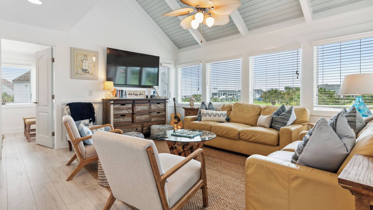 Bald Head Island Villa | Golf course view villa next to BHI Club, recently renovated!