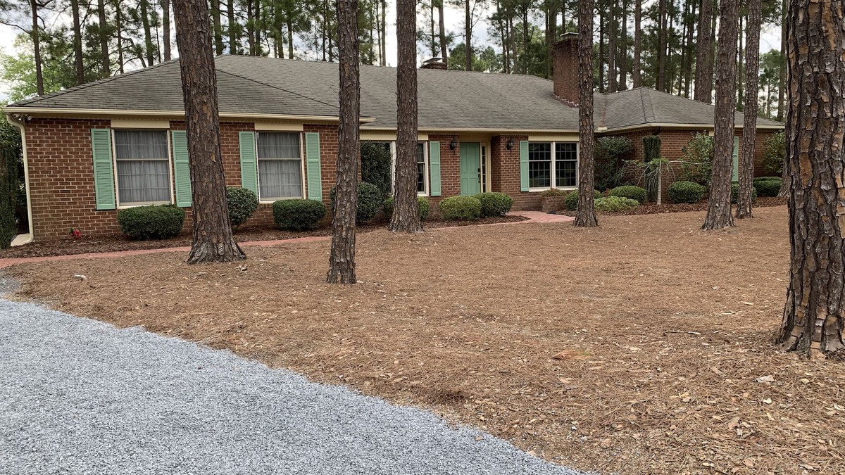 Foxfire House | Golf-front Hole #15 Foxfire; 7 miles to Pinehurst. Sleeps 10