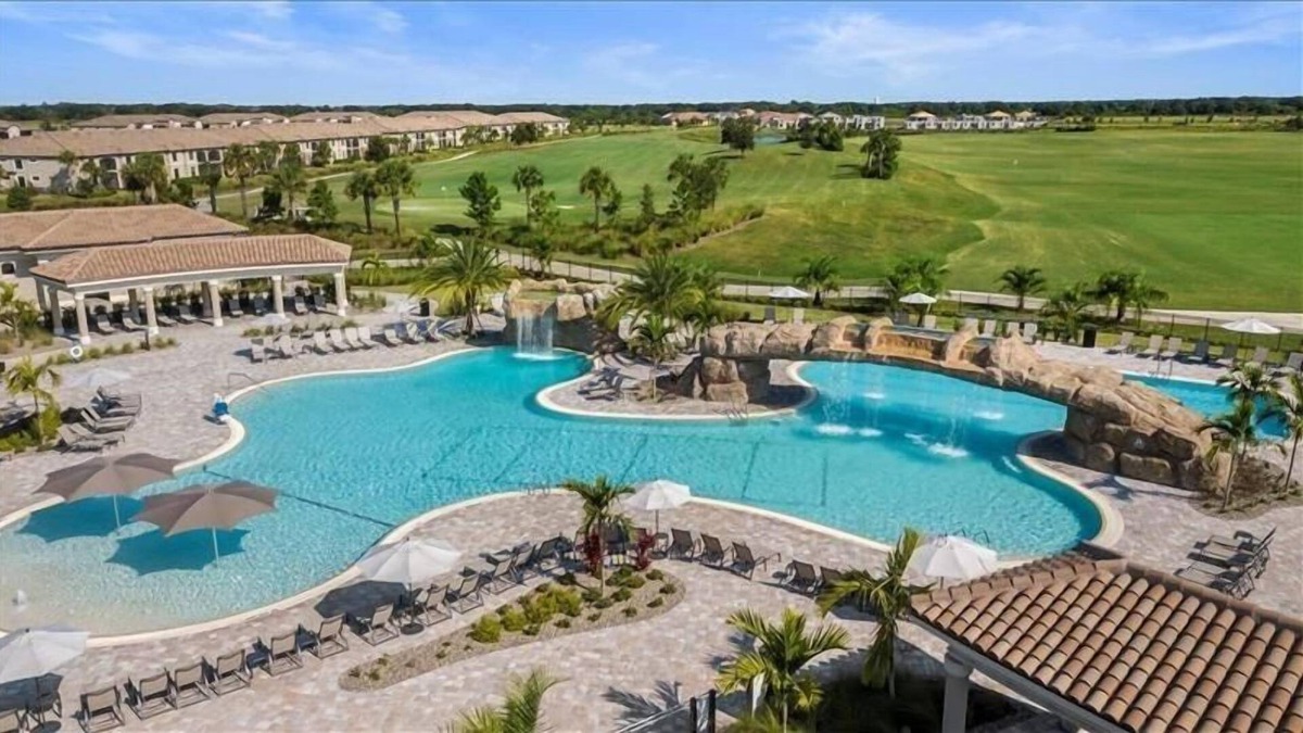 Lakewood Ranch Condo | GOLF LIFE- BRAND NEW LAKEWOOD NATIONAL GOLF CLUB 2 BED / 2 BATH CONDO +...
