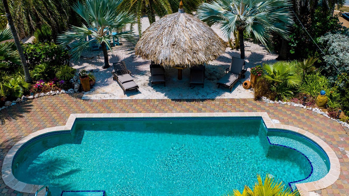 Noord House | GolfCourse | Tropical | Guest House | Private Pool | in Tierra del Sol!