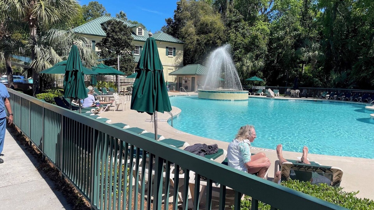 Shipyard Plantation Resort | Golfers paradise. Heavenly Beach. Beautifully maintained.