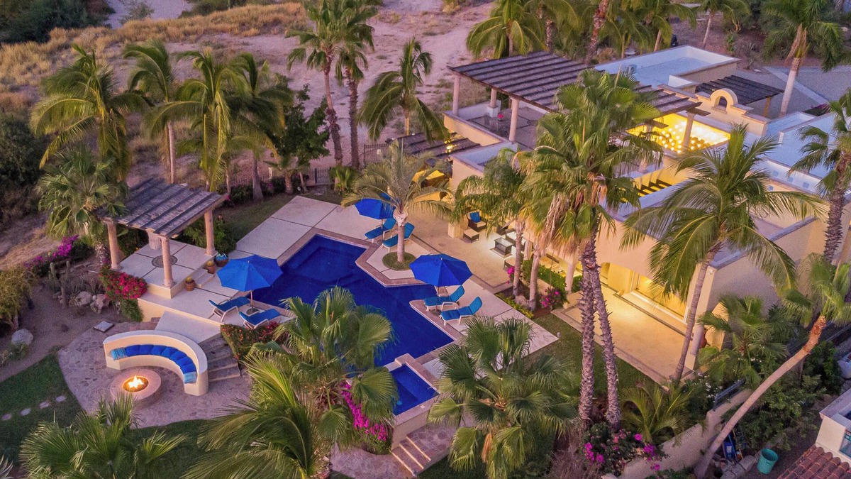 San Jose del Cabo House | GOLFERS PARADISE! 4 BR LUXURY VILLA WITH AMAZING OCEAN VIEWS ON CABO REAL COURSE