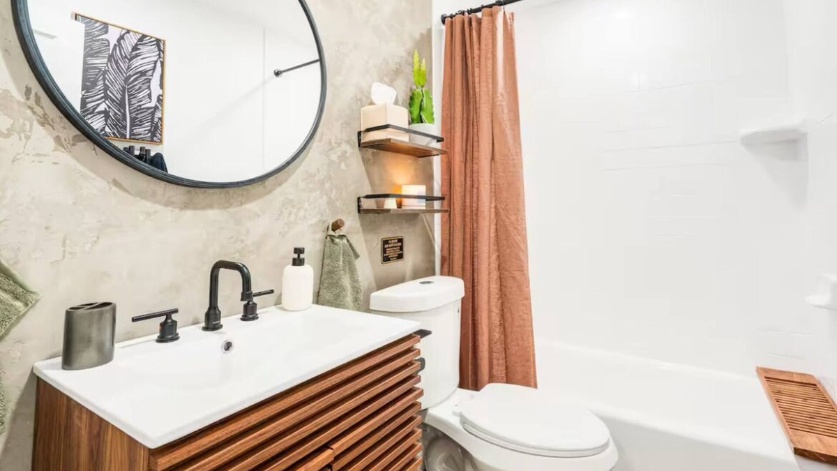San Bernardino House | Golfside Getaway in N. San Bernardino City
