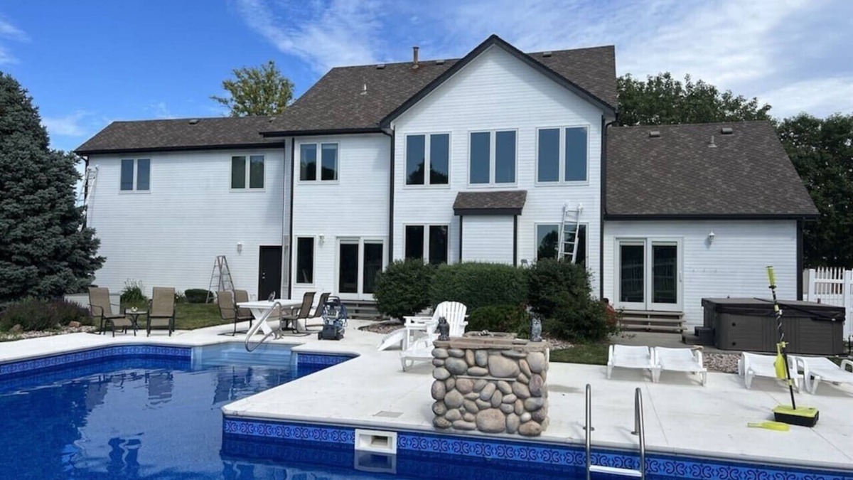 Omaha House | Golfside Oasis, Sleeps 22! Gym