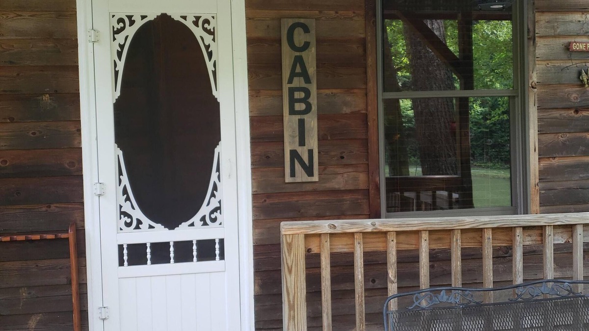 Check Cabin | Gone Fishing Cabin & Zipline Retreat