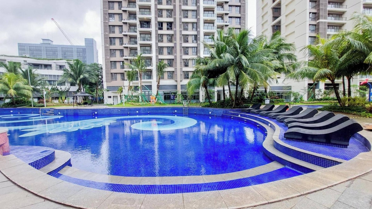 Bumi Serpong Damai Apartment | Good Place And Spacious 3Br Sky House Bsd Apartment