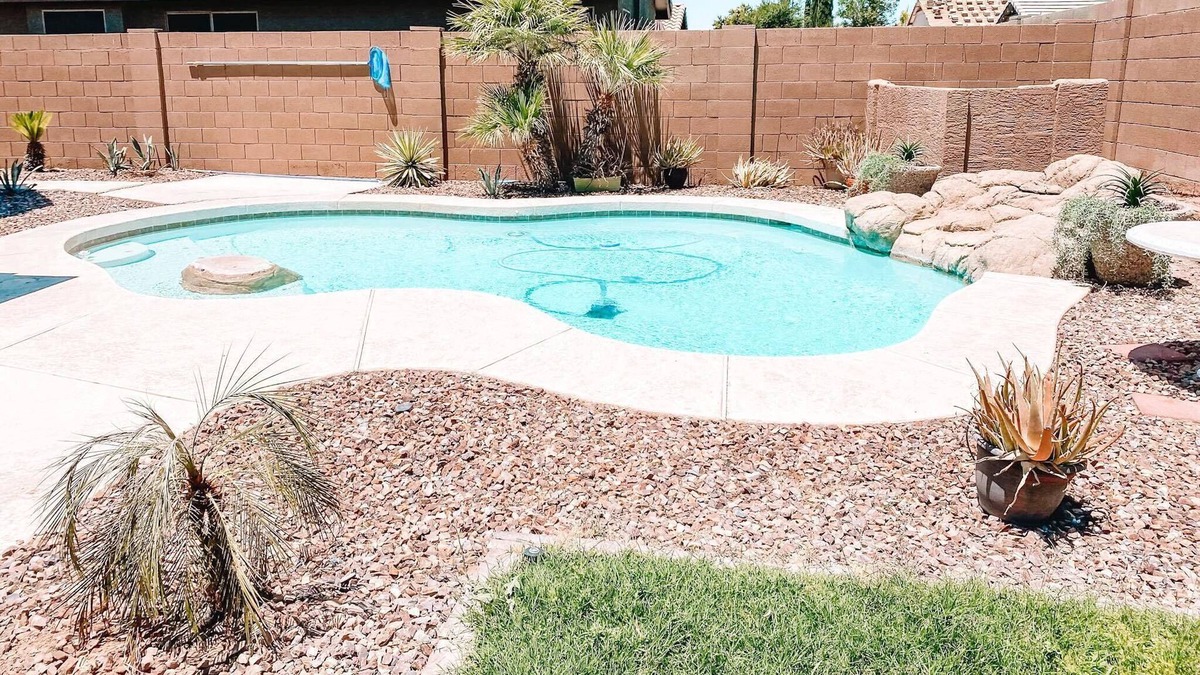Canyon Trails House | Goodyear Pool Pet Friendly Perfect for Traveling/Club Teams