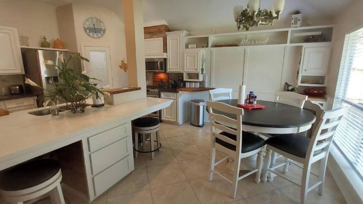 Pearland House | gooPalace : 3br/2ba - nice to work, play & relax
