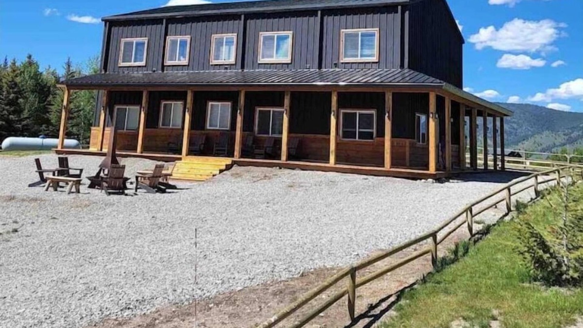 Island Park Cabin | Goose Bay Lodge