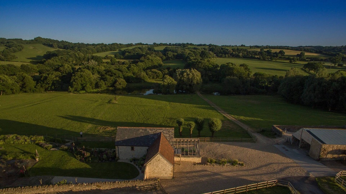 North Perrott Cottage | Goose Run Cottage is hidden away on a beautiful 70-acre private family estate.