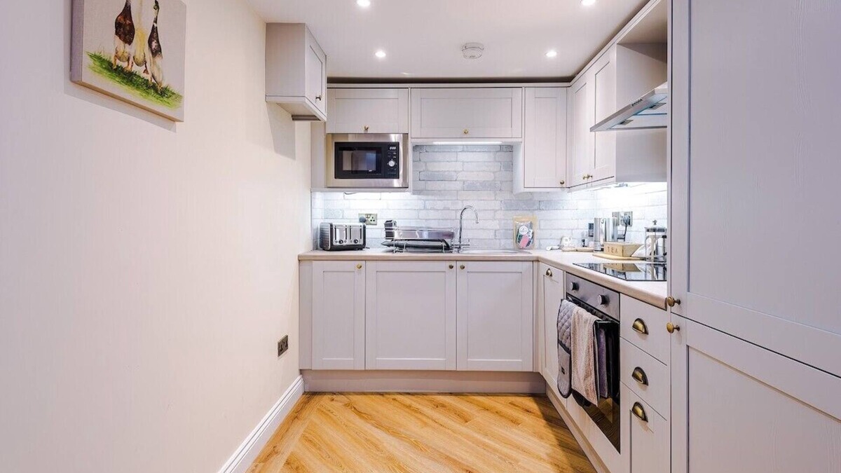 Tarporley House | Gorgeous 2-bed barn in Beeston, ideal for couples & friends, sleeps 4!