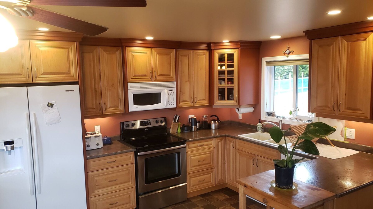 Sointula House | Gorgeous 2 bedroom home in sunny Sointula
