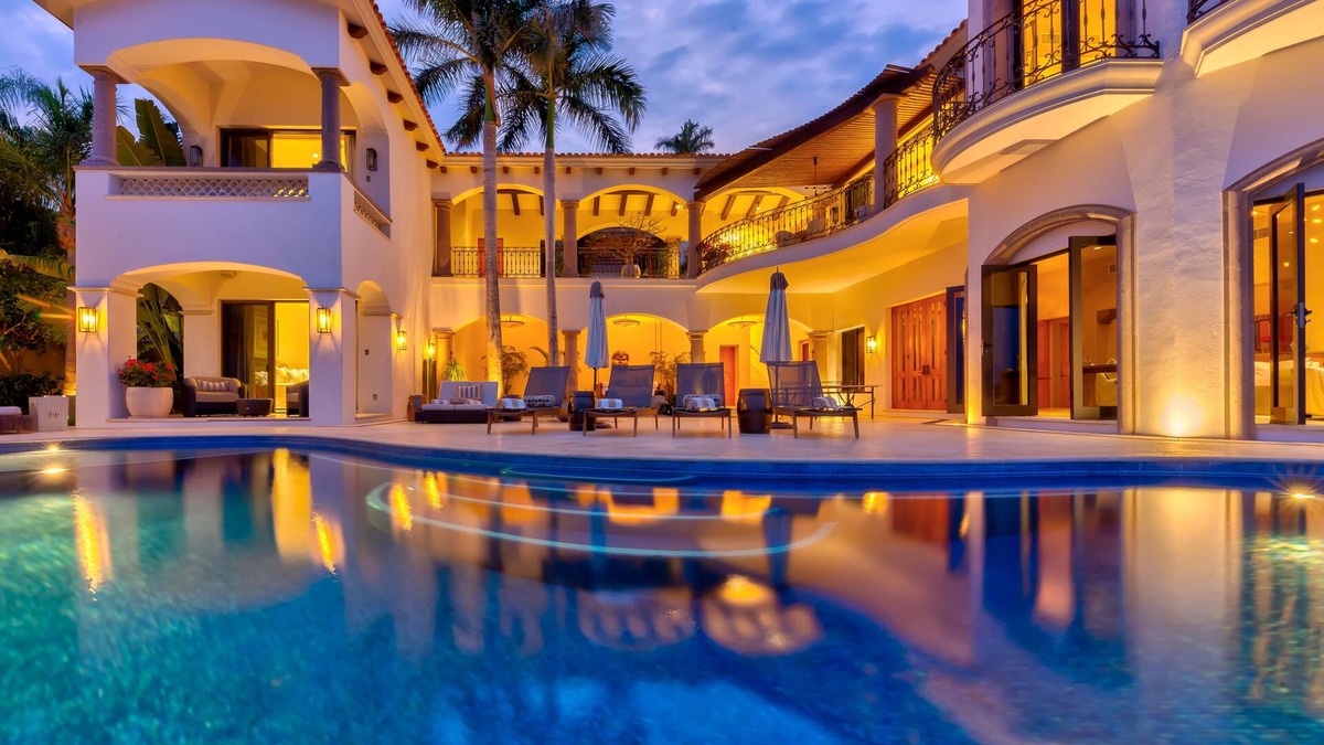 Palmilla Villa | Gorgeous 5-Bedroom Property in Villas del Mar