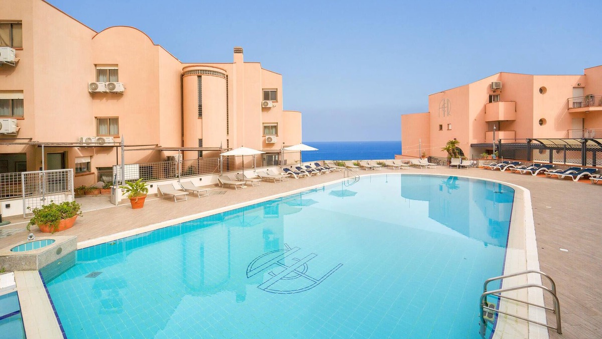 Addaura Apartment | Gorgeous apartment in Mondello Addaura
