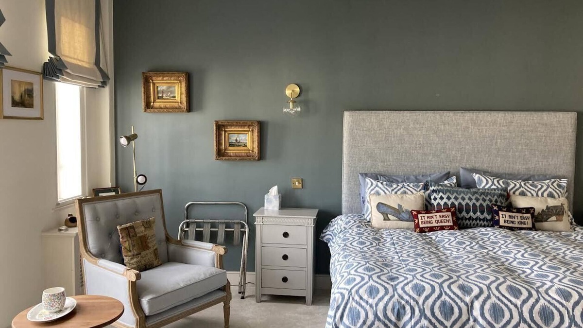 Chelsea Apartment | Gorgeous apartment in Chelsea, five minute walk to Sloane Square station